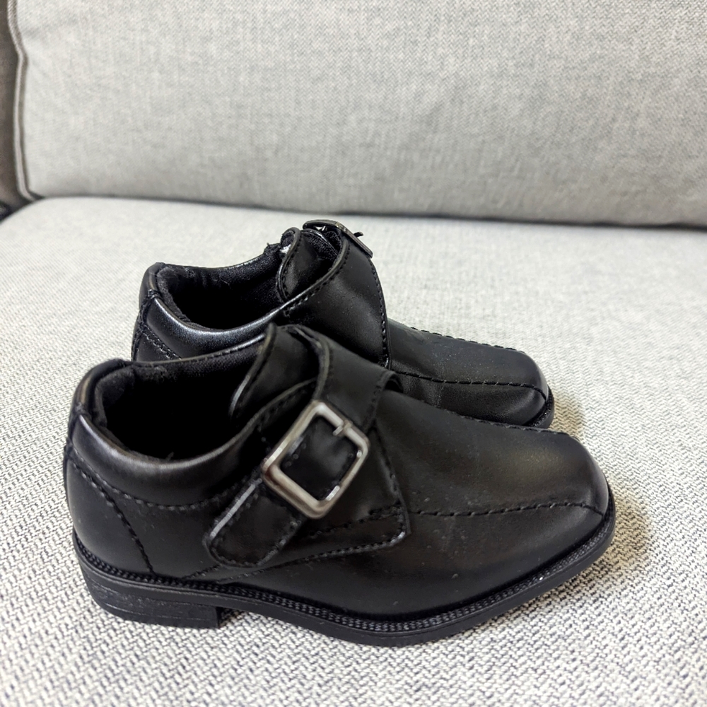 Formal toddler shoes